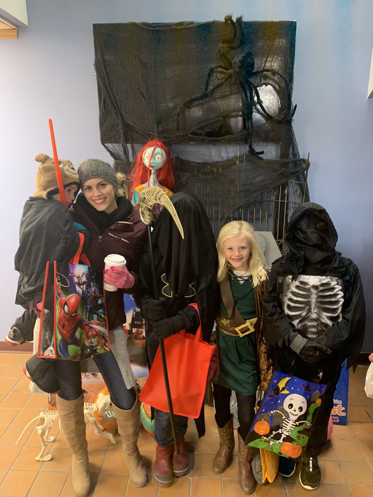 Halloween Pictures to run in Thursday's paper 101.JPG